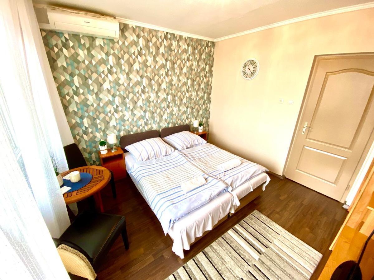 Aqua Blue Apartmanok - Siofok Bagian luar foto
