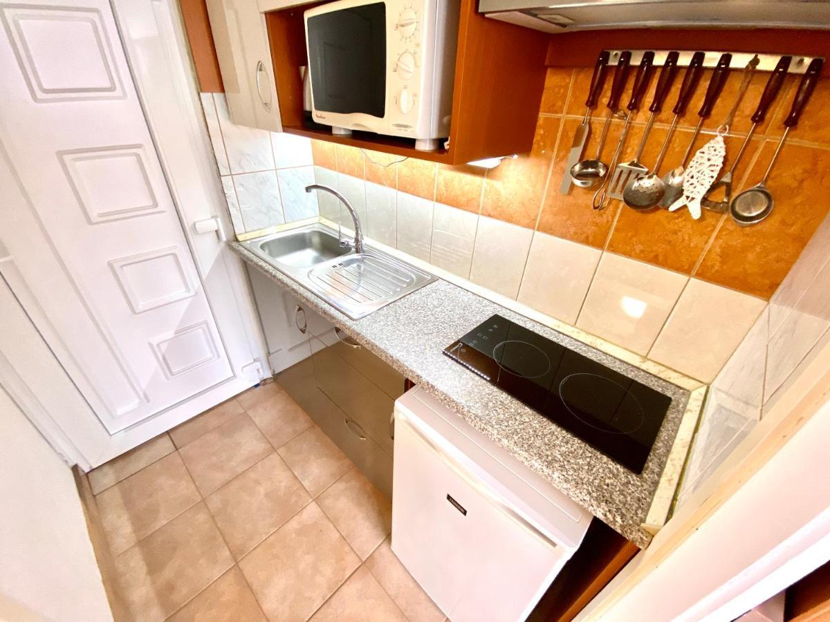 Aqua Blue Apartmanok - Siofok Bagian luar foto